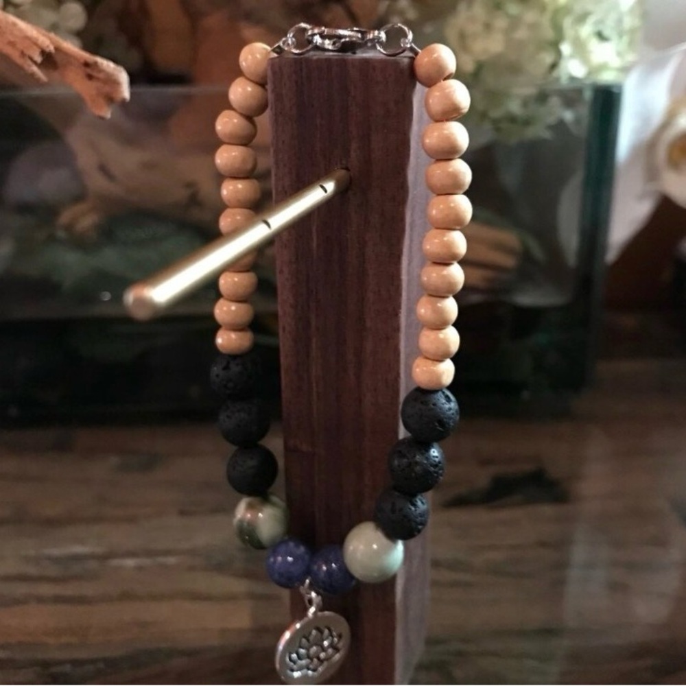 Elegant Beaded Bracelet with Charm